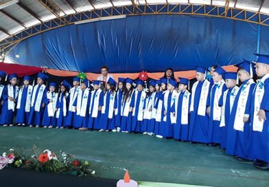 Matagalpa: Mochilas y útiles escolares para niños graduados de preescolar