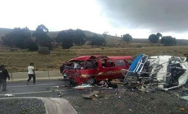 Accidente de tránsito en Bolivia deja al menos 17 muertos
