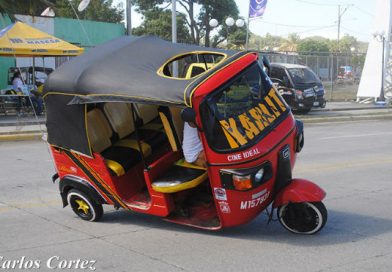 Adrenalina pura en el Campeonato Nacional de Mototaxis
