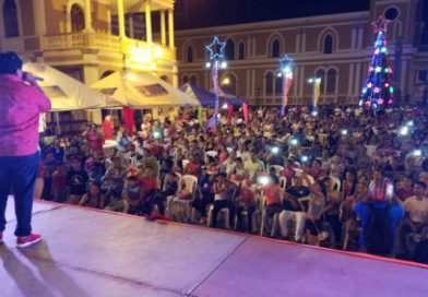 JR INN le regaló una noche de risas a la ciudad de Granada