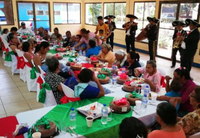 Gobierno Sandinista celebra convivio con madres de héroes y mártires en El Viejo