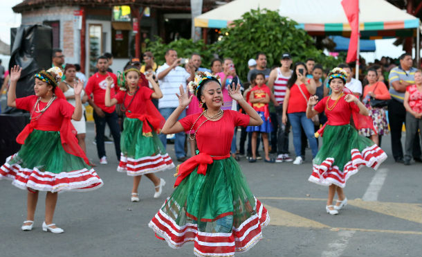 Realizan pastorelas en honor al niño Jesús