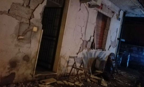 Graves daños deja sismo de magnitud 5,1 en Sicilia, Italia