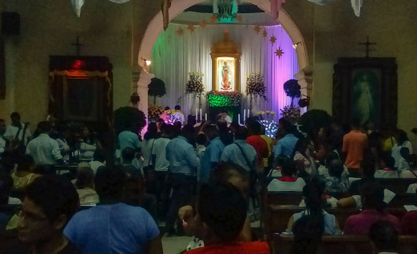Chichigalpinos realizan misa y vigilia en honor a la Virgen morena de Guadalupe 