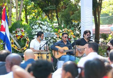 Juventud Sandinista rinde homenaje a José Martí en el 166 aniversario de su natalicio