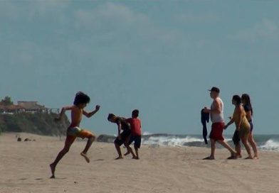 Familias continúan disfrutando de las paradisíacas playas de Pochomil