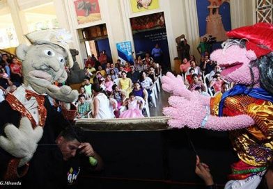 Pequeños artistas saludan natalicio de Rubén Darío