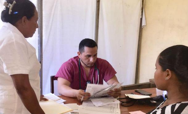 Caribe Norte: Brigada Médica sandinista atiende a indígenas de la comunidad de Wounhta Barr