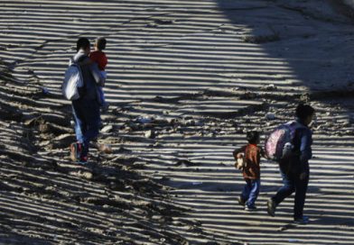 EEUU admite haber separado a más niños de sus padres en la frontera de México de los reconocidos