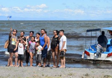 Familias disfrutan el fin de semana en el Centro Turístico de Granada