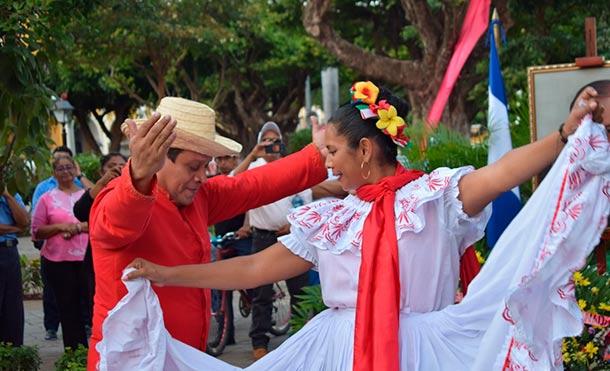 Conmemoran el 152 aniversario del natalicio del poeta Rubén Darío en Granada