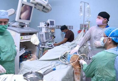 Hospital Manolo Morales desarrolla moderno procedimiento para reparar rodillas dañadas