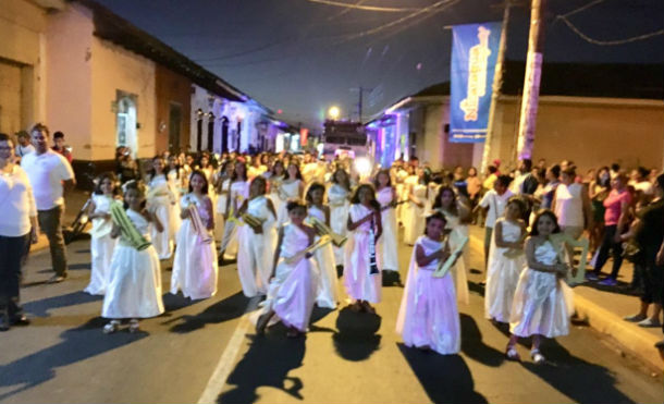 La ciudad de León fue escenario del 152 aniversario del Natalicio del Príncipe de las Letras Castellanas, Rubén Darío.