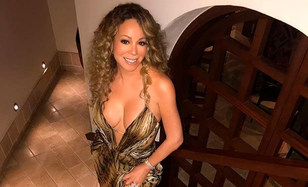 (+Fotos) Mariah Carey enloqueció a fans al lucir diminuto bikini iniciando el 2019 / @mariahcarey