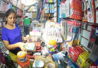 Mercado Oriental muestra dinamismo en ventas de productos escolares