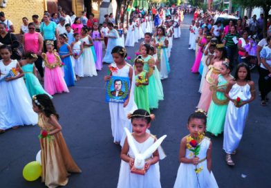 Chinandega rinde homenaje al poeta nicaragüense, Rubén Darío
