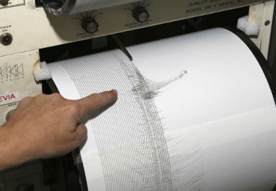 Gobierno alerta y activado tras sismos del lunes