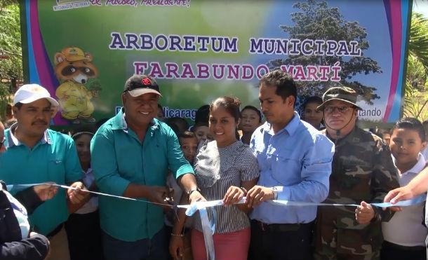 INAFOR inaugura el primer arboretum nacional en el municipio de Villa el Carmen