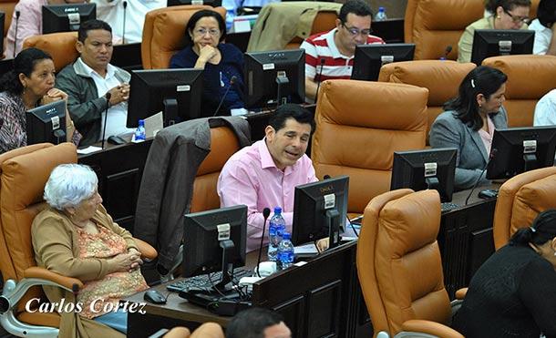 Comisión económica de la Asamblea Nacional presenta informe sobre reforma de Ley Tributaria