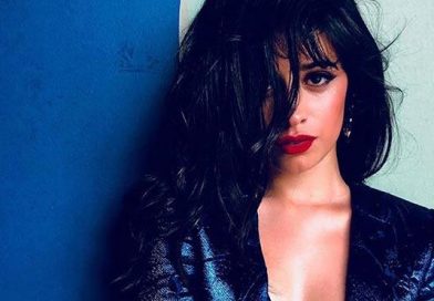 Camila Cabello deja ver muy bien sus atributos en la alfombra de los Grammy / @ camila_cabello