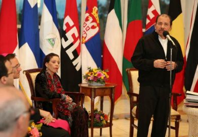 Presidente Daniel Ortega y vicepresidenta Rosario Murillo en presentación de cartas credenciales de 19 embajadores