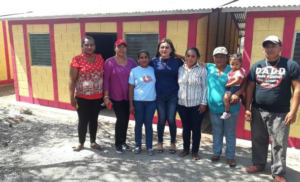 Chontales: Alcaldía sandinista entrega viviendas a familias de Acoyapa