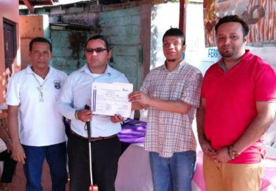 Chinandega: INATEC gradúa 11 no videntes en administración de pequeños negocios