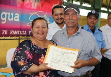 Zelaya Central: IPSA entrega certificados a productores de fincas libres de brucelosis y tuberculosis