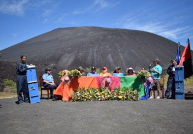 León: Relanzan "Ruta de los Volcanes" en las faldas del volcán Cerro Negro