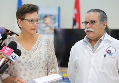 Fondo de población de la ONU dona equipos audiovisuales al Minsa