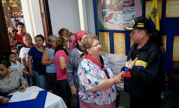 Nicaragüenses siguen firmando por la paz y la justicia en Venezuela