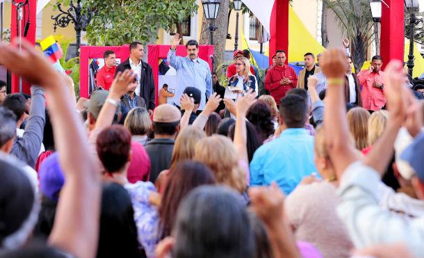 Presidente Nicolás Maduro anuncia ruptura de relaciones diplomáticas y políticas con Colombia
