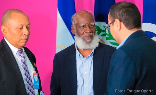 Arriba a Nicaragua canciller de Belice para incorporarse a la VIII cumbre de la Asociación de Estados del Caribe