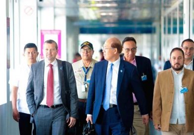 Secretario general de la Organización Marítima Internacional arriba a Nicaragua