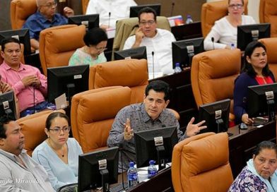 Asamblea Nacional aprueba constitución y creación de Banco Nacional