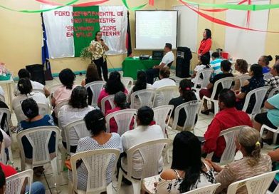 Chinandega: MINSA realizó foro departamental con parteras y brigadistas de Salud