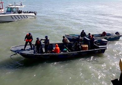 Fuerza Naval retuvo 4 personas y una embarcación en el Caribe Norte
