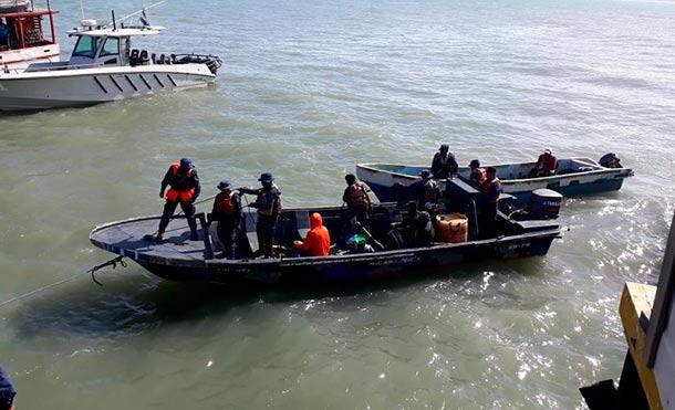 Fuerza Naval retuvo 4 personas y una embarcación en el Caribe Norte