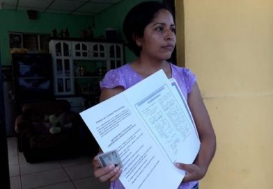 Gobierno celebra a la mujer nicaragüense con la entrega de títulos de propiedad