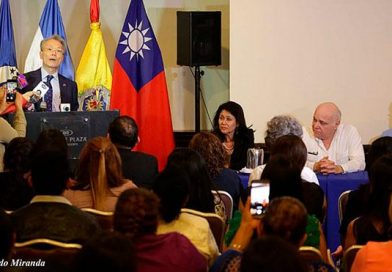 UNAN y Parlacen inician proyecto de continuidad educativa