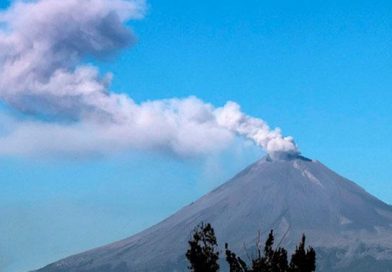 México declara la alerta en "amarillo fase 3" por una nueva explosión en el volcán Popocatépetl