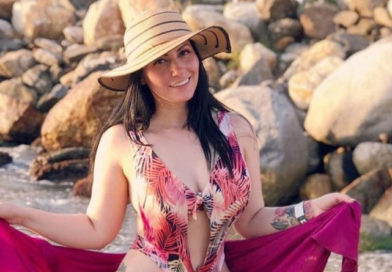 Ariana Herchi la mamá con los bikinazos más explosivos de este verano.