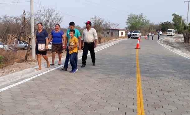 Gobierno sandinista inaugura carretera Larreynaga – Empalme Larreynaga en Malpaisillo