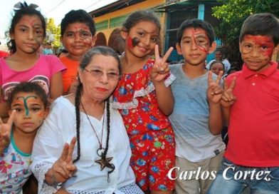 Militancia sandinista se multiplica en León en homenaje a Luisa Amanda y Enrique Lorente