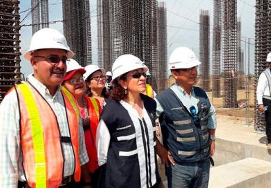 Ministra de Salud supervisa avances de la construcción del Hospital Departamental de Chinandega