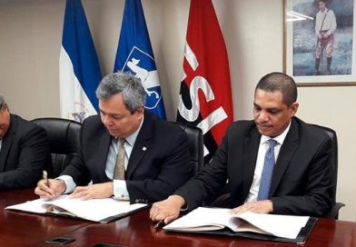 Gobierno de Nicaragua y BCIE firman convenio para mejorar la conectividad aérea y terrestre del país