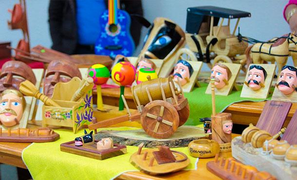 Banco Central de Nicaragua instala feria de artesanos de Masaya