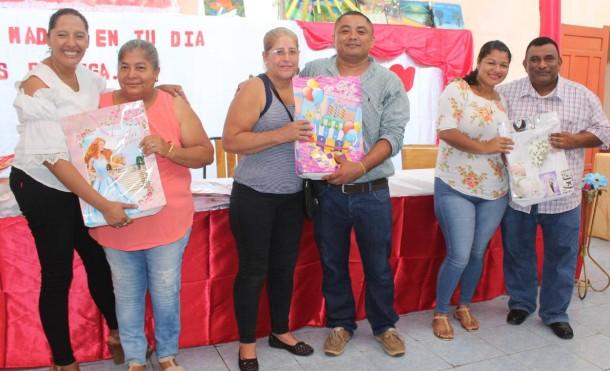 (+Fotos) Madres nicaragüenses son celebradas en todo el país