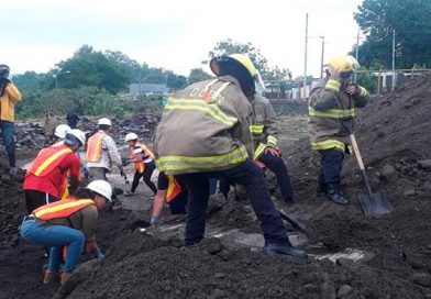 Bomberos Unificados realizan ejercicio de búsqueda, localización y rescate