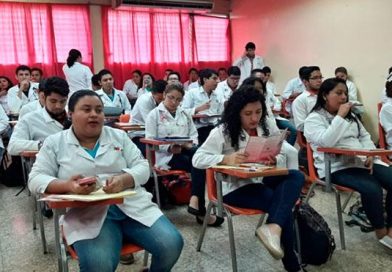 Unen esfuerzos para reducir riesgo de transmisión materno infantil del VIH